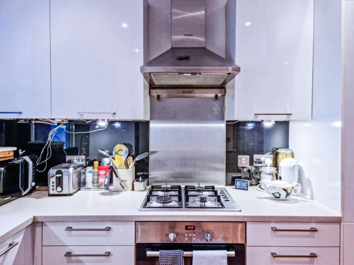 לונדון Pass The Keys Family Friendly 2 Bedroom Gem In Shepherd'S Bush מראה חיצוני תמונה